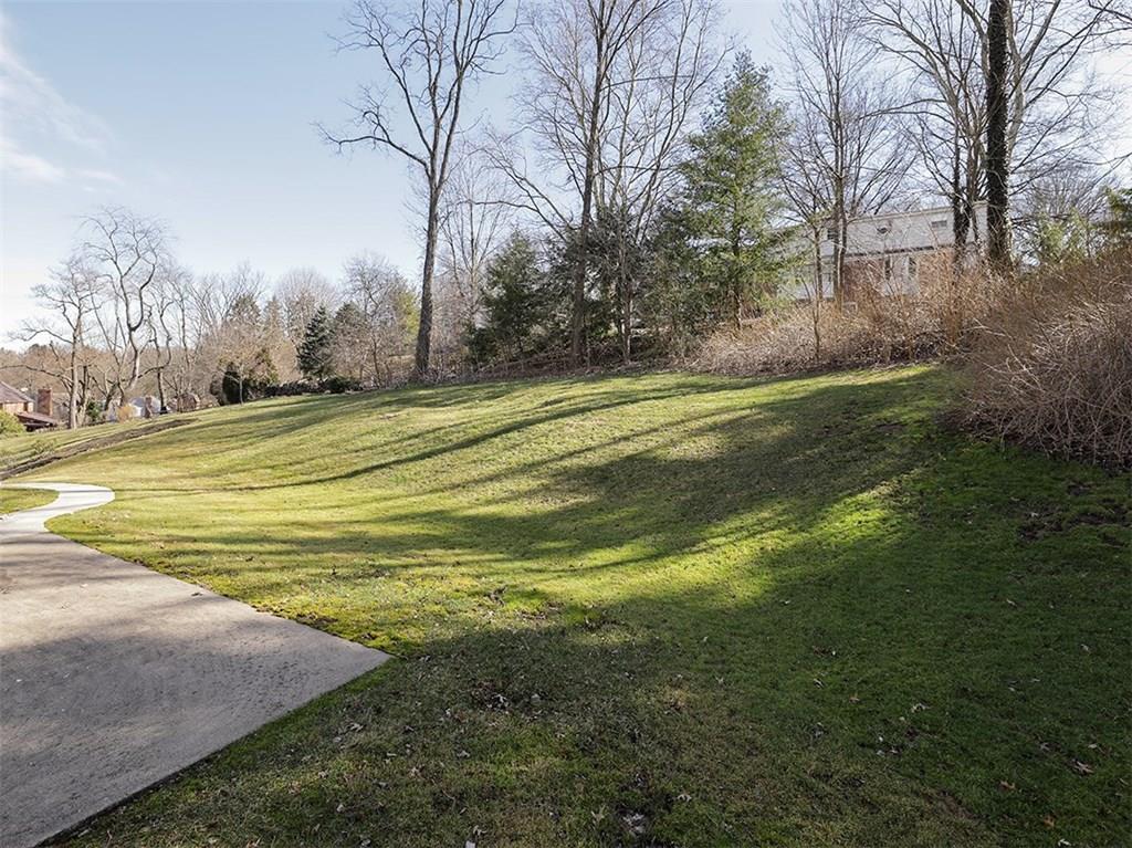 534 Harrogate Road Upper St. Clair, PA 15241 - Photo 22 of 25 Gallery Image 22