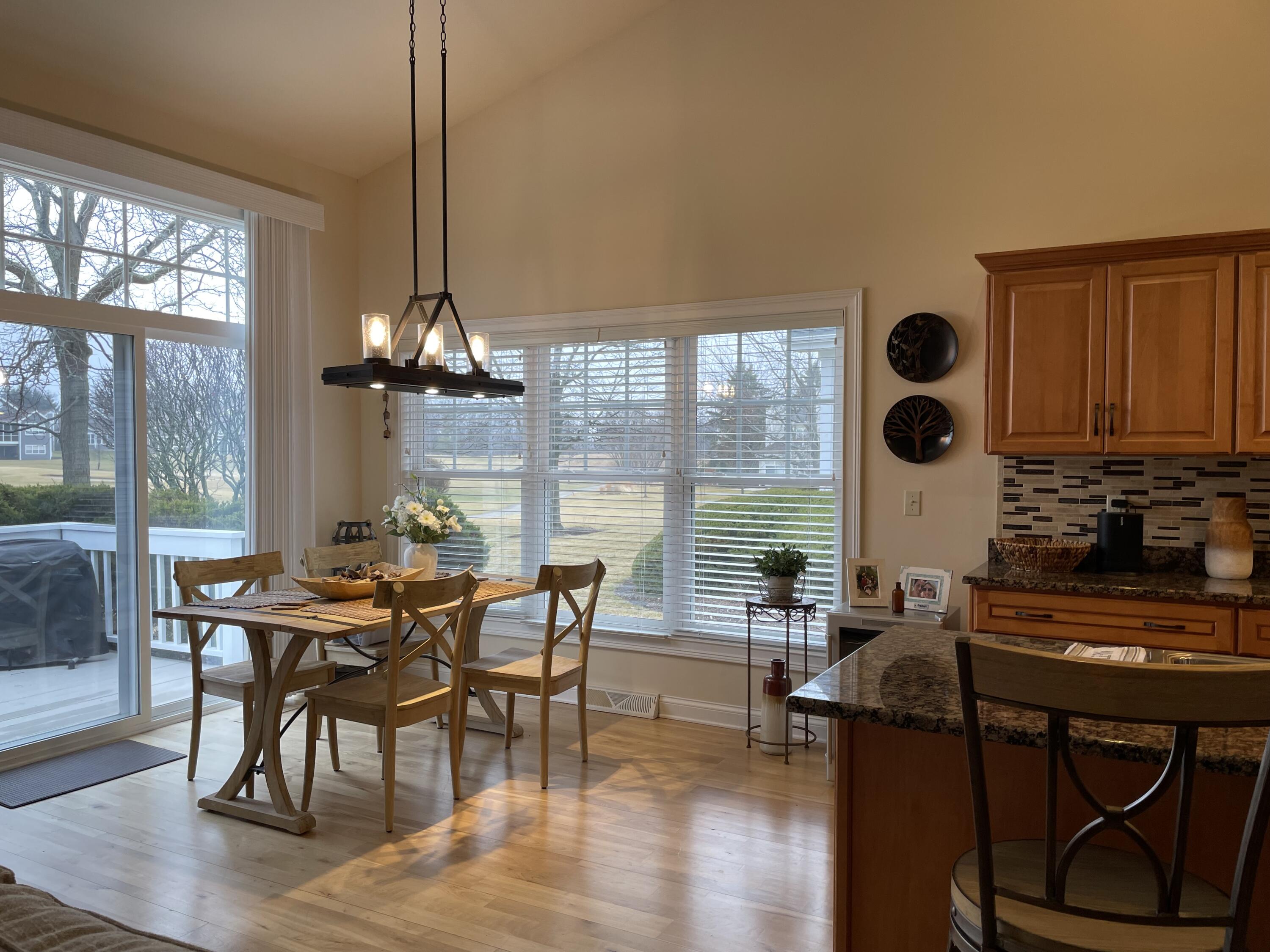 841 Eagleton Drive, Unit 4683 Geneva, WI 53147 - Photo 6 of 29 Dining Area