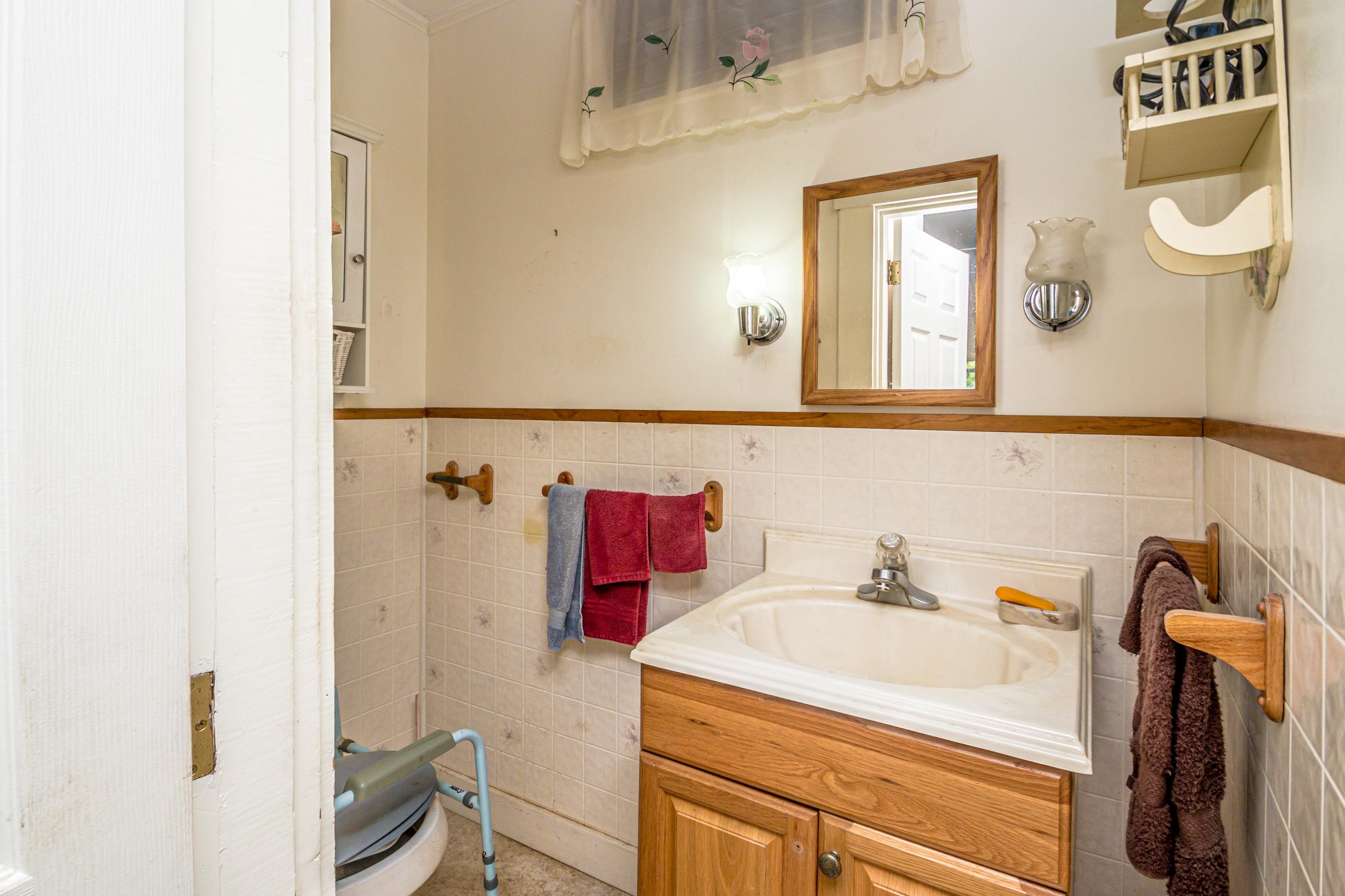 84 Grange Road Lancaster, NH 03584 - Photo 10 of 28