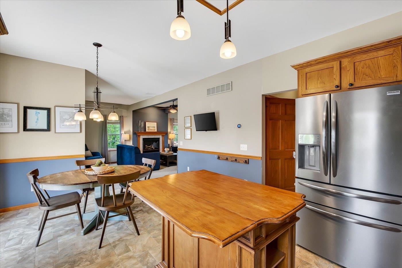 1398 Overlook Pass Sun Prairie, WI 53590 - Photo 22 of 50 Gallery Image 22