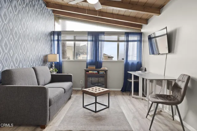 $2,350,000 | 1132-1142 Pittsfield Lane, Ventura, CA 93001