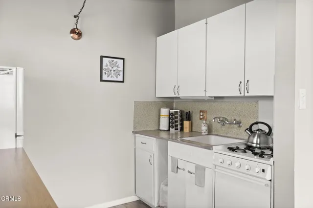 $2,350,000 | 1132-1142 Pittsfield Lane, Ventura, CA 93001