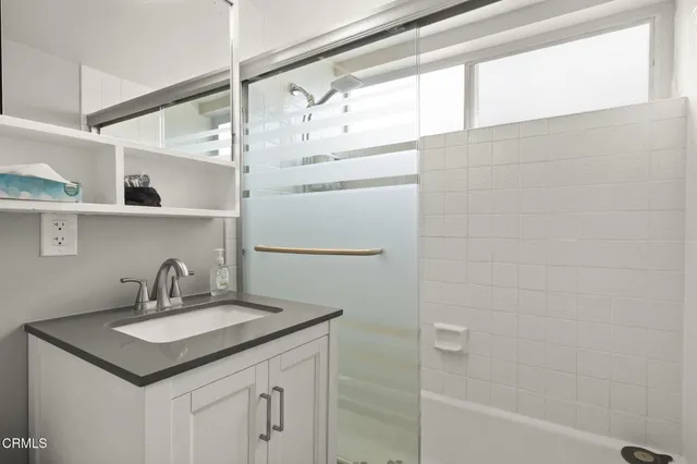 $2,350,000 | 1132-1142 Pittsfield Lane, Ventura, CA 93001