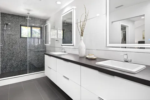 $2,848,000 | 14681 Springer Avenue, Saratoga, CA 95070