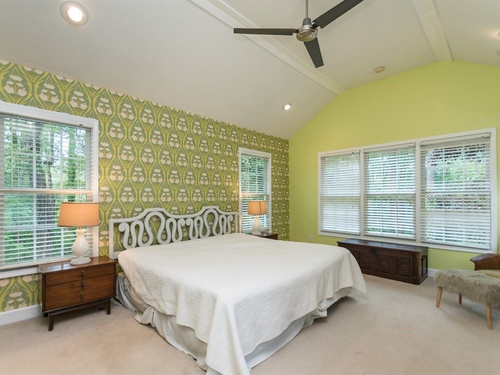 803 Temple Street Raleigh, NC 27609 - Photo 13 of 24 Photo 13