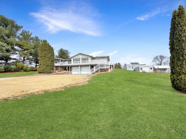 $289,900 | 7980 East Ridott Road, Ridott, IL 61067