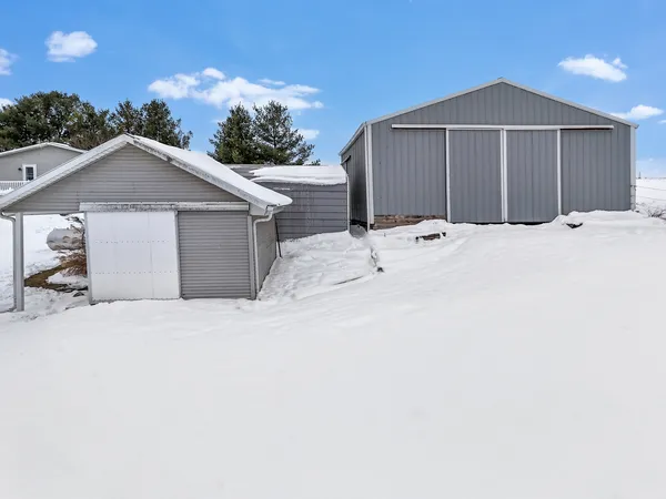 $289,900 | 7980 East Ridott Road, Ridott, IL 61067