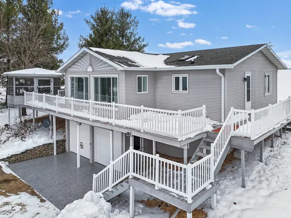 $289,900 | 7980 East Ridott Road, Ridott, IL 61067