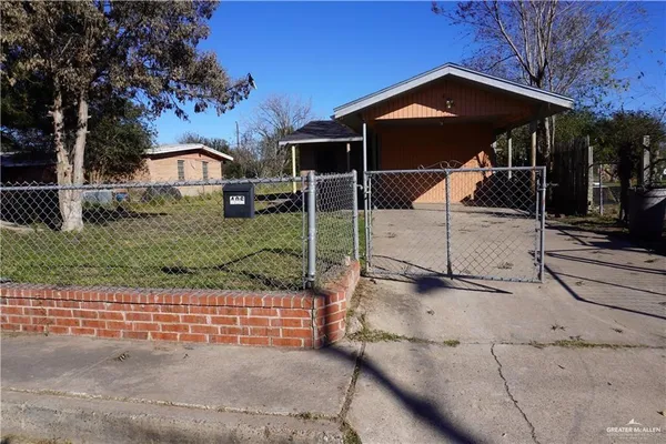 $850 | 406 South 10th Street, Donna, TX 78537