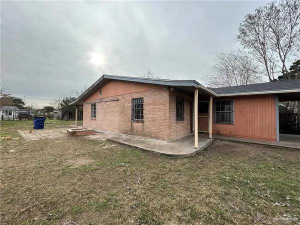 $850 | 406 South 10th Street, Donna, TX 78537