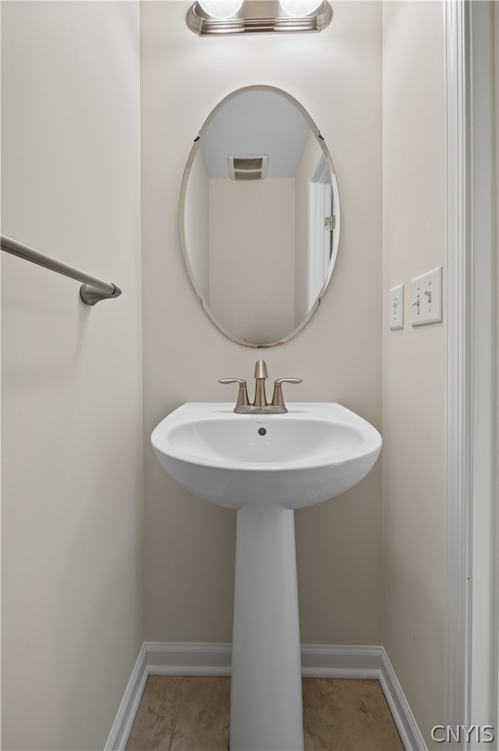 101 Rising Crest Circle Manlius, NY 13116 - Photo 9 of 35 Half Bath--1st Floor