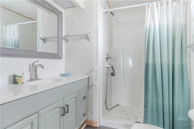 $349,900 | 2522 Pond's Shore Drive, Cape Vincent, NY 13618