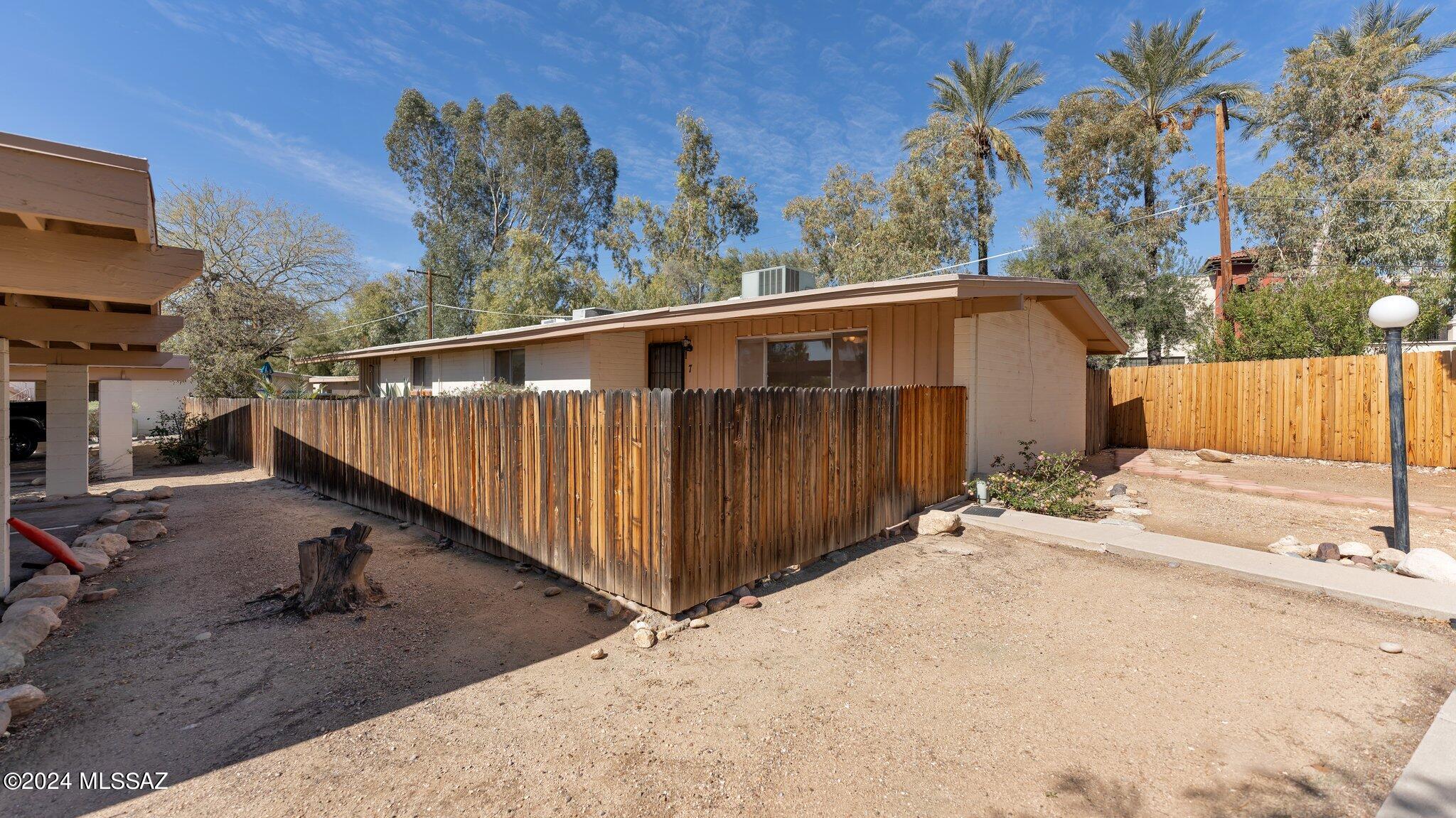 5901 North Oracle Road, Unit 7 Tucson, AZ 85704 - Photo 5 of 15 Gallery Image 5