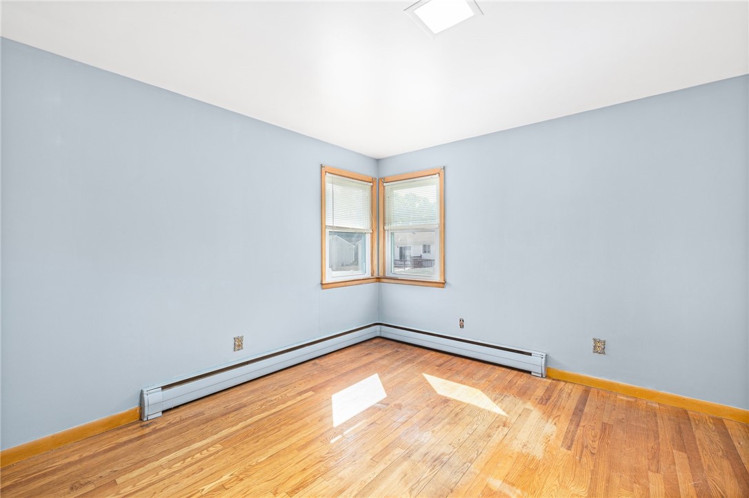 6 Enfield Street Johnston, RI 02919 - Photo 10 of 38