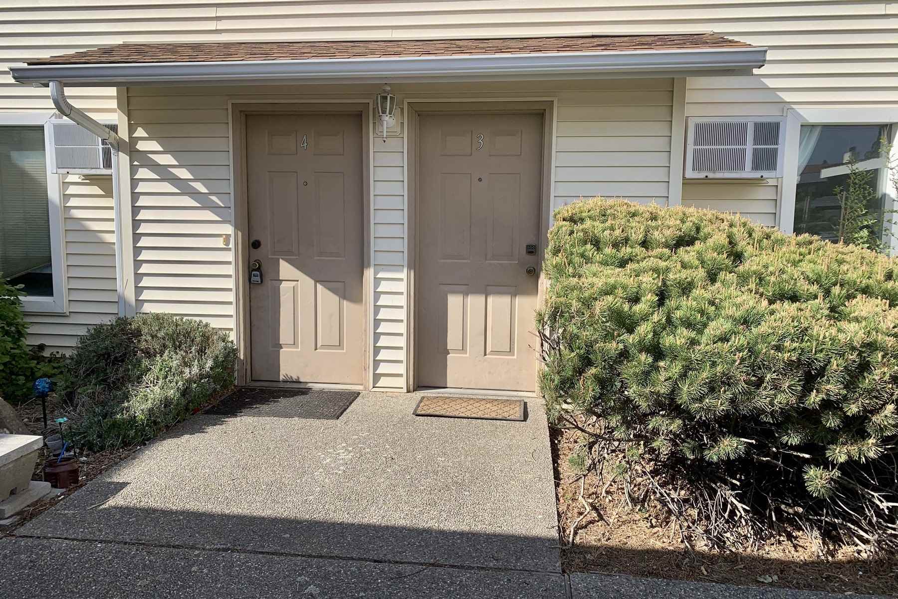 2109 North Houk Road, Unit 3 Spokane Valley, WA 99216 - Photo 1 of 31 Gallery Image 1