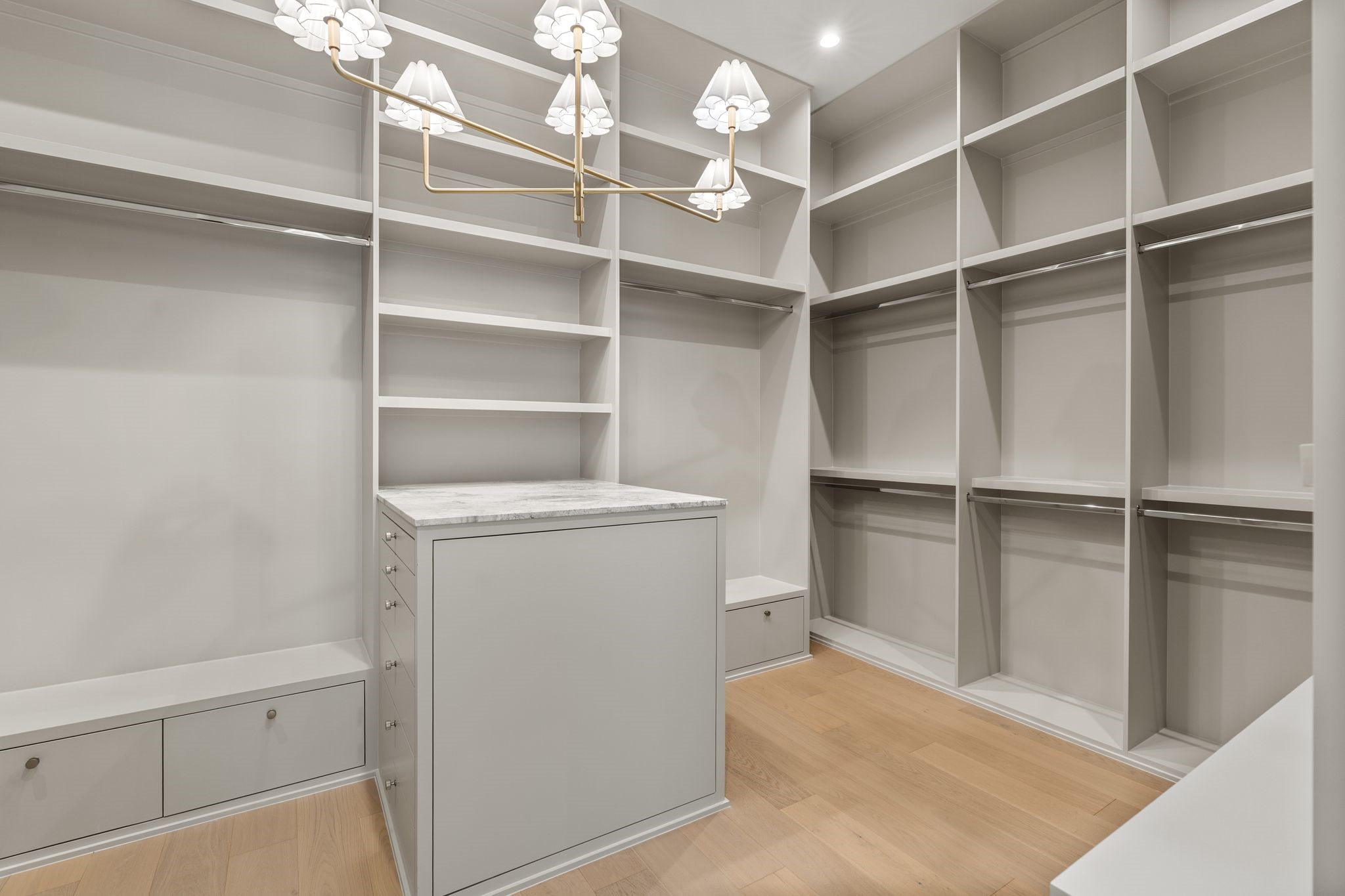 1616 Hazard Street Houston, TX 77019 - Photo 35 of 50 Highly organized primary closet.
