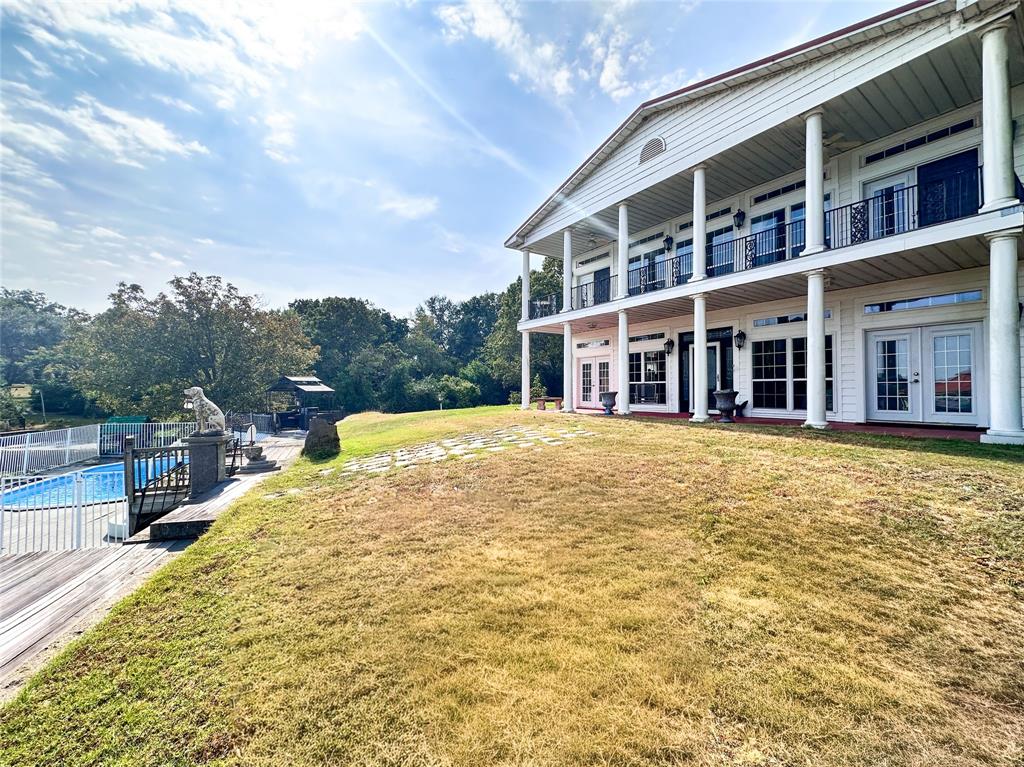 10637 Circle Point Frankston, TX 75763 - Photo 3 of 40