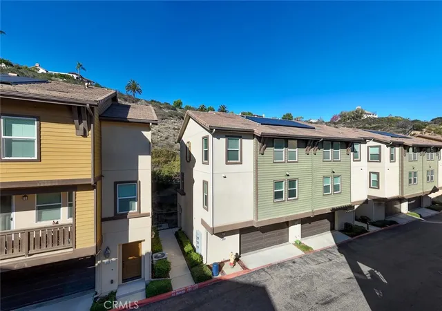 $759,500 | 334 Mission Terrace Avenue, San Marcos, CA 92069