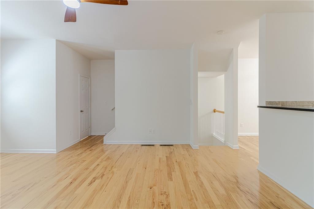 2118 Meadow Peak Road Duluth, GA 30097 - Photo 13 of 42
