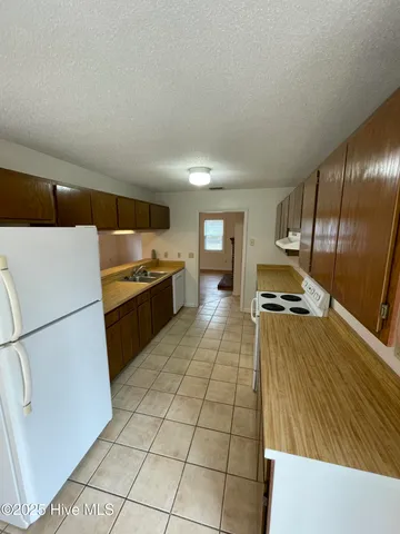 $1,400 | 100 Tiffany Court, Jacksonville, NC 28546