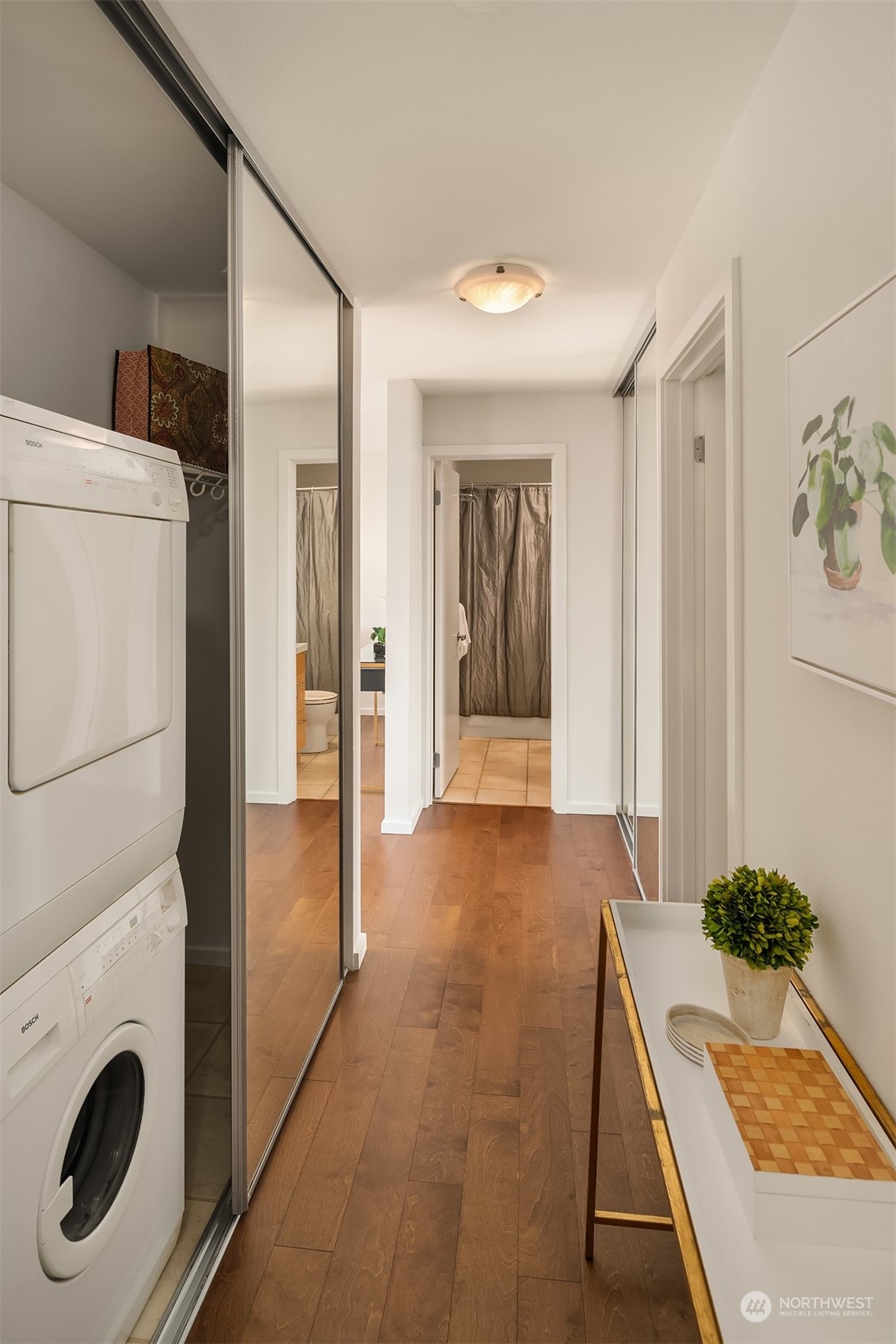 334 Lakeside Avenue South, Unit 401 Seattle, WA 98144 - Photo 16 of 24