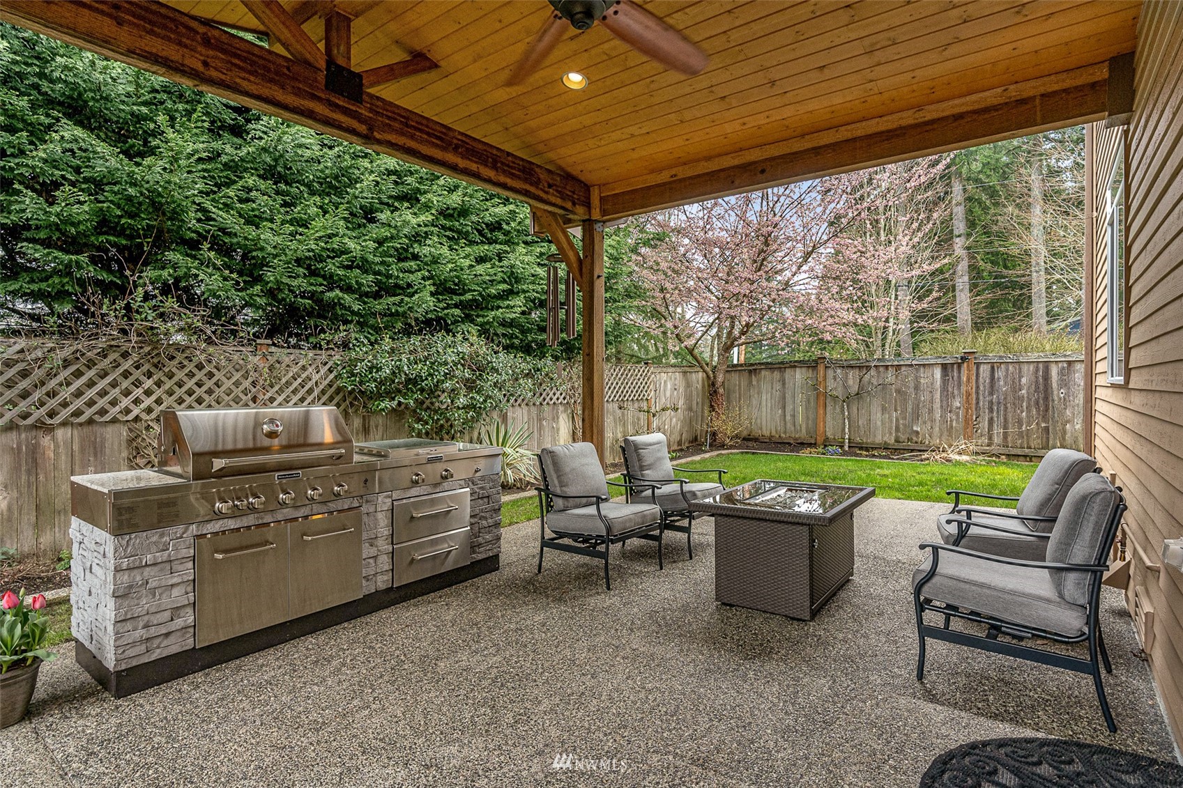 22404 5th Place West Bothell, WA 98021 - Photo 4 of 40 a outdoor space with patio lots of furniture