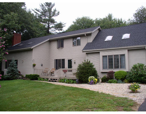 244 North Street Georgetown, MA 01833 - Photo 1 of 10 Gallery Image 1