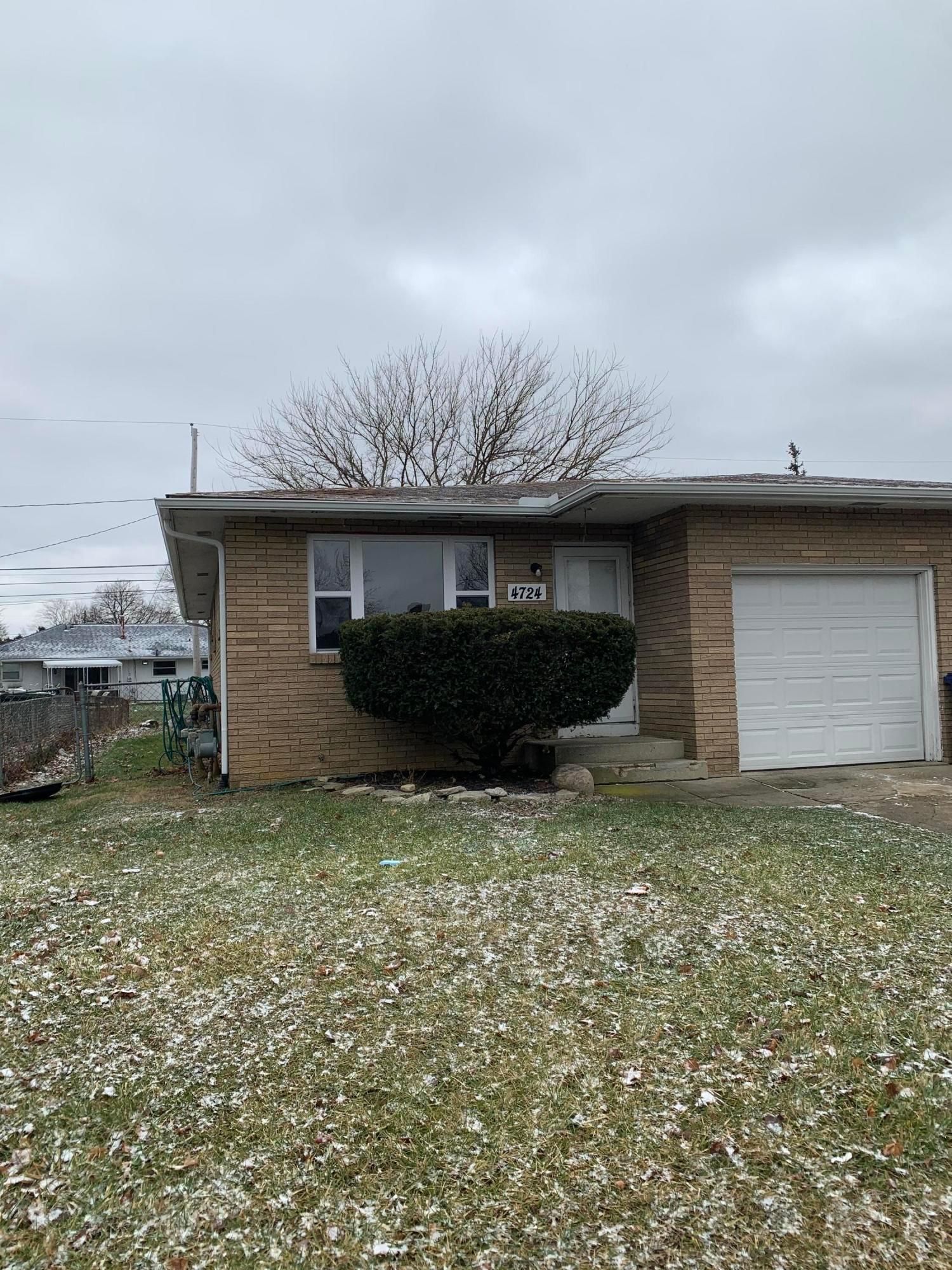 4724 Dechant Road Columbus, OH 43229 - Photo 1 of 12