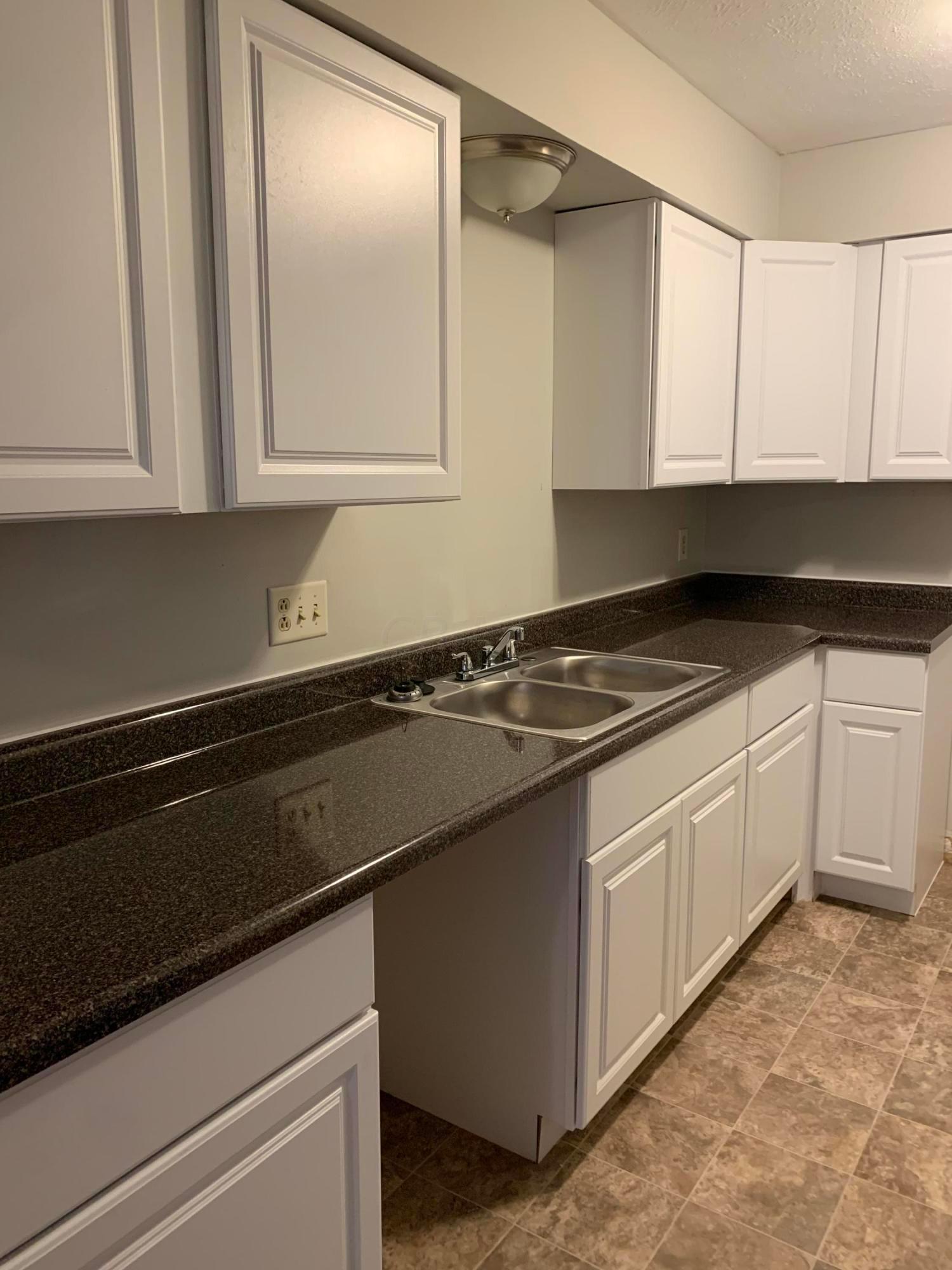 4724 Dechant Road Columbus, OH 43229 - Photo 6 of 12