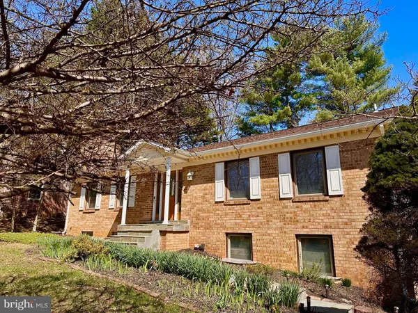 $975,000 | 11415 Bedfordshire Avenue, Potomac, MD 20854
