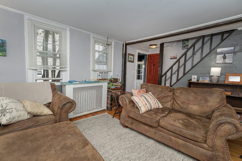 6 Spring Street Amesbury, MA 01913 - Photo 9 of 33