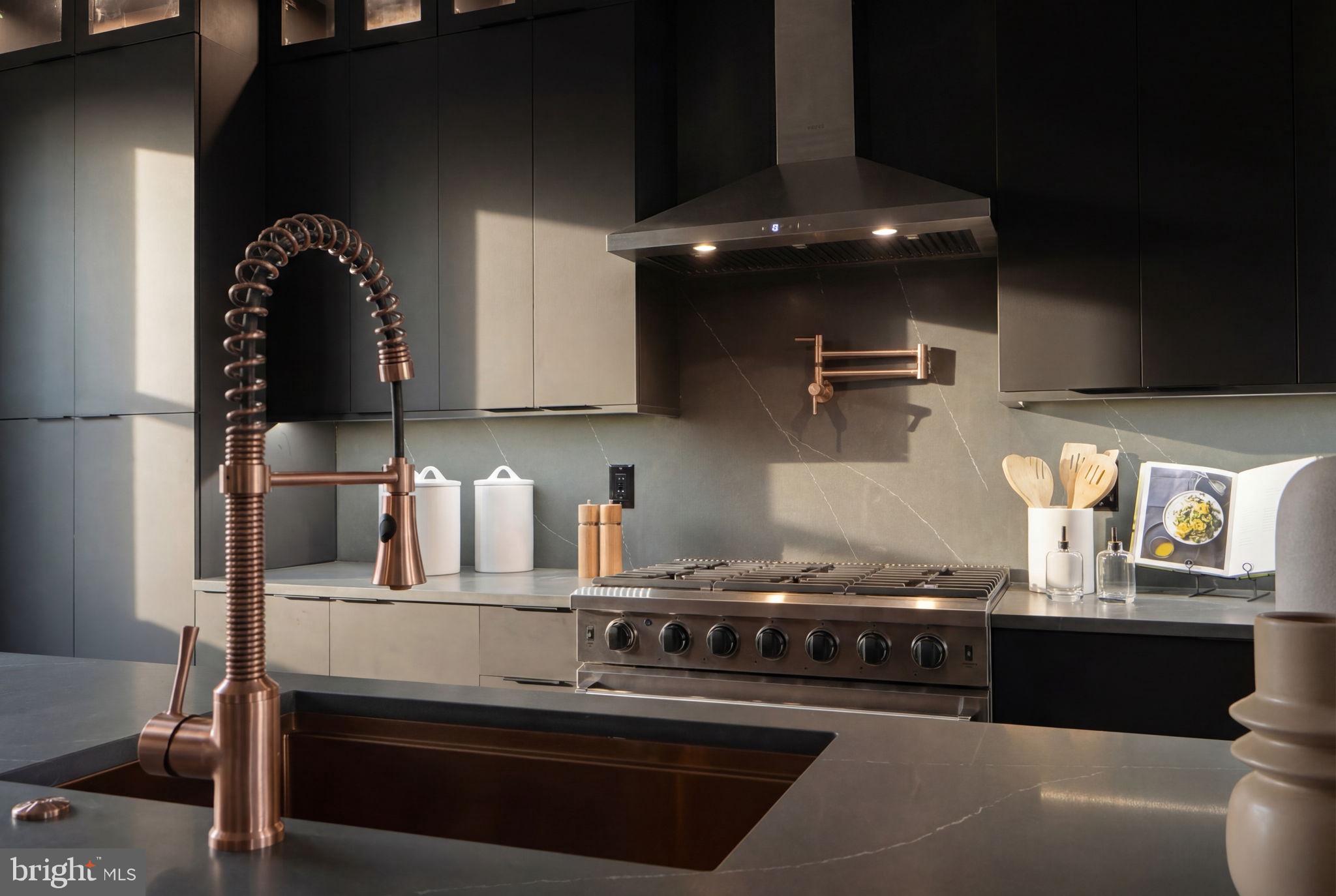 207 F Street Northeast Washington, DC 20002 - Photo 18 of 70