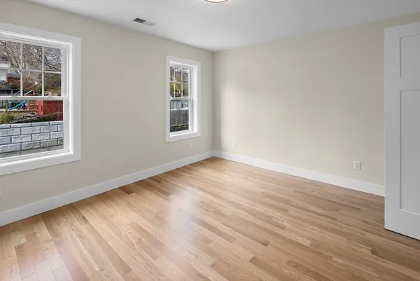 $499,999 | 159 State Street, New Bedford, MA 02740