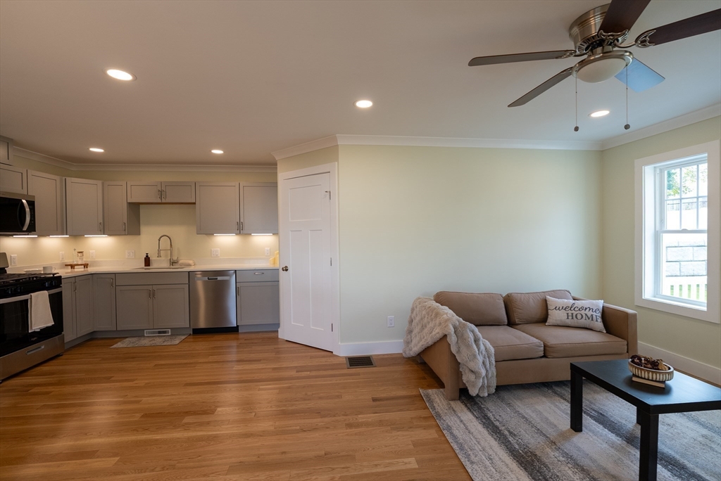 159 State Street New Bedford, MA 02740 - Photo 4 of 30