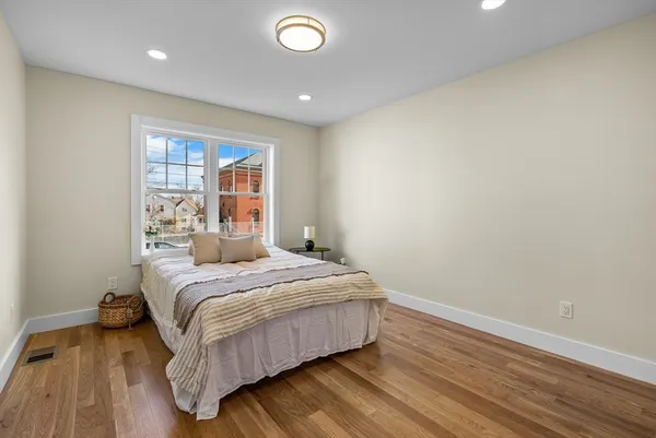 $499,999 | 159 State Street, New Bedford, MA 02740