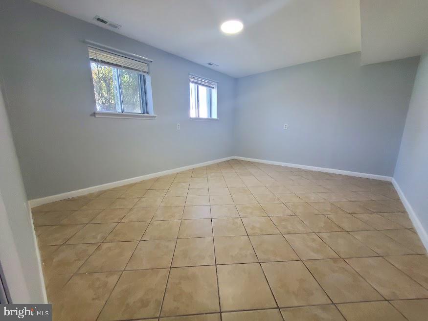 219 Harvard Avenue Pemberton, NJ 08068 - Photo 15 of 42 an empty room with windows