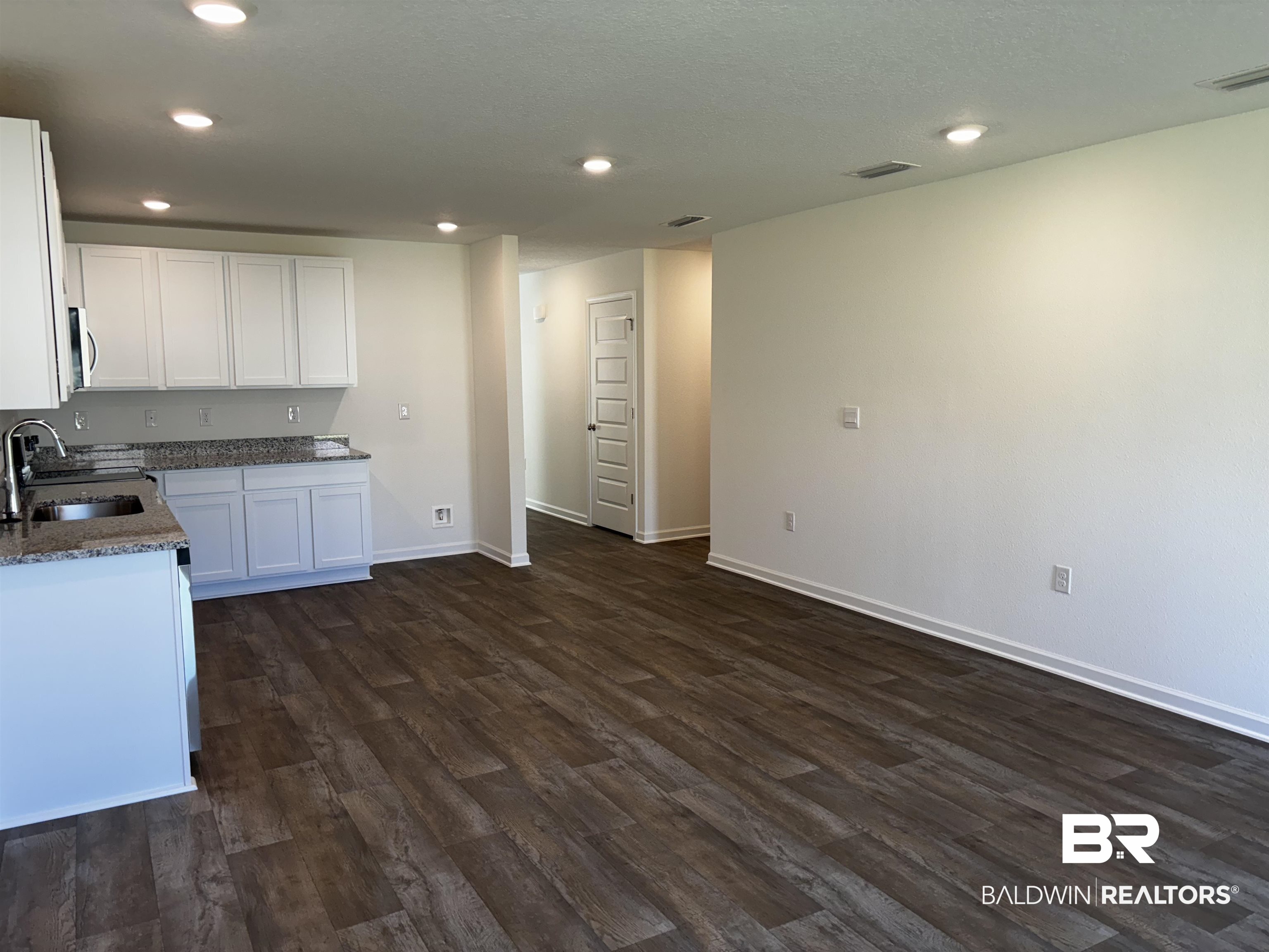 1052 South Bay Street Foley, AL 36535 - Photo 20 of 30