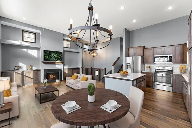 $2,050 | 344 Stonewood Place, Burnsville, MN 55306