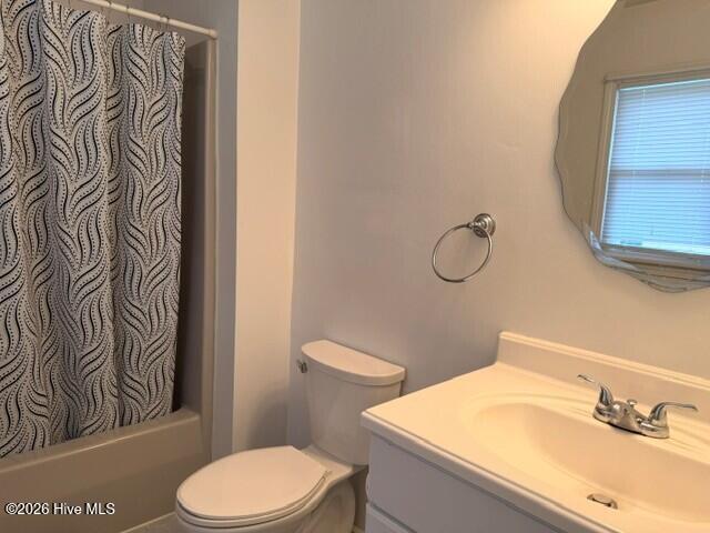 594 Pitts Chapel Road Elizabeth City, NC 27909 - Photo 13 of 18 Primary Bath