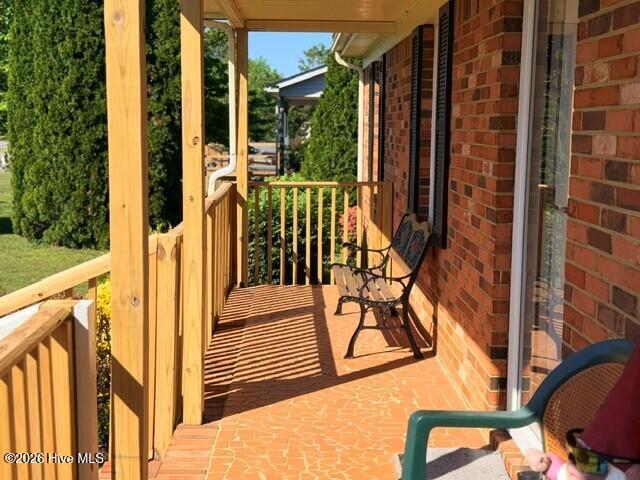 594 Pitts Chapel Road Elizabeth City, NC 27909 - Photo 2 of 18 Front Porch