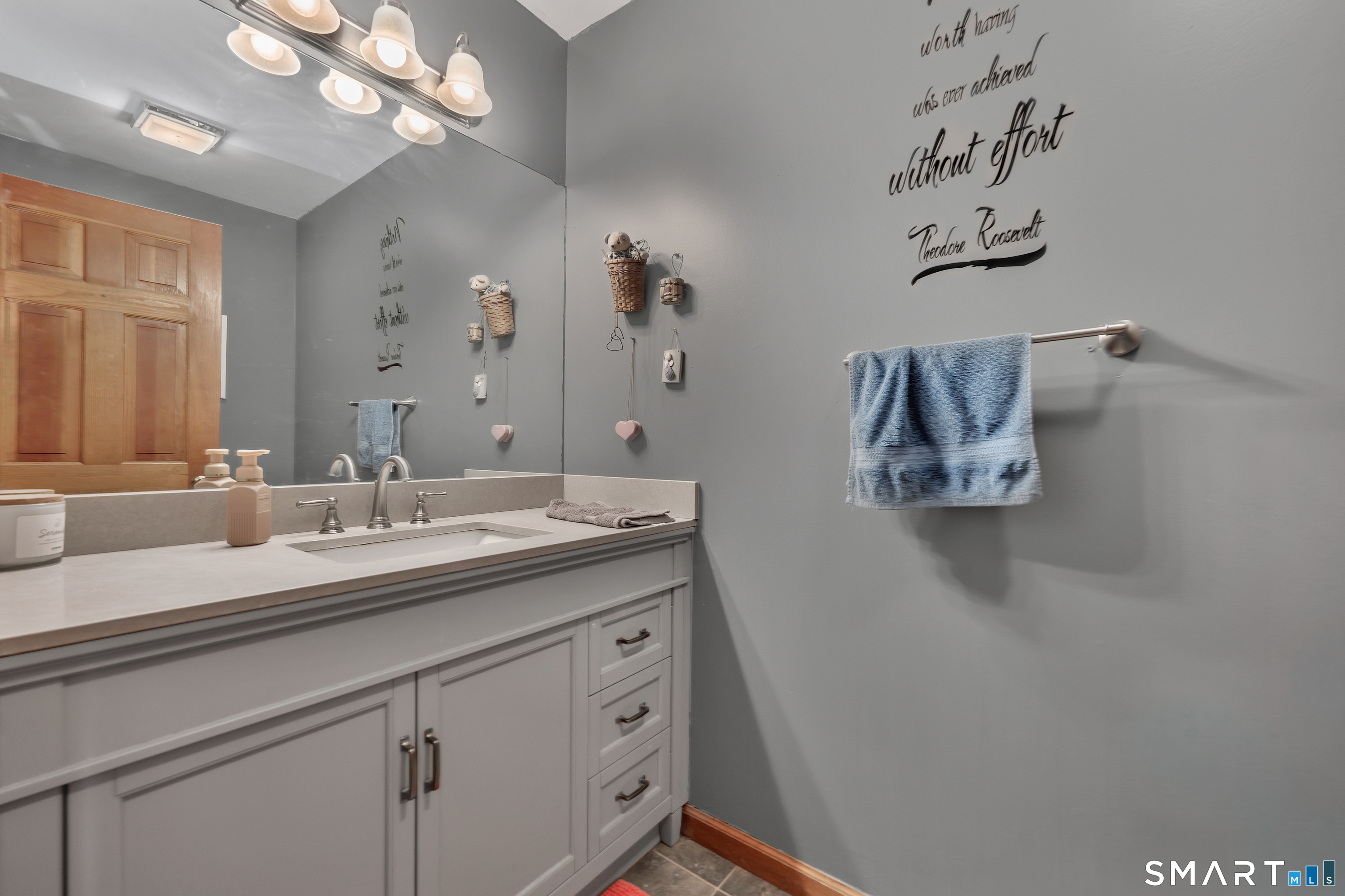 431 Winding Brook Farm Road Watertown, CT 06795 - Photo 14 of 34