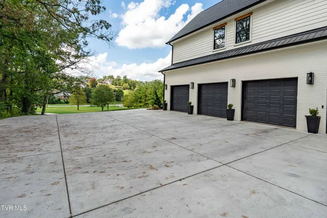 $2,290,000 | 2333 Rock Springs Road, Kingsport, TN 37664