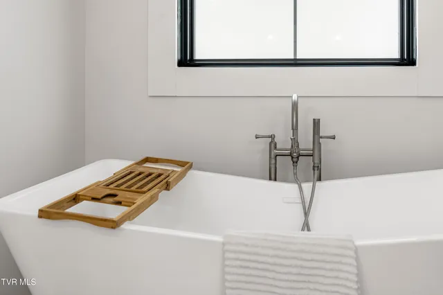 $2,290,000 | 2333 Rock Springs Road, Kingsport, TN 37664