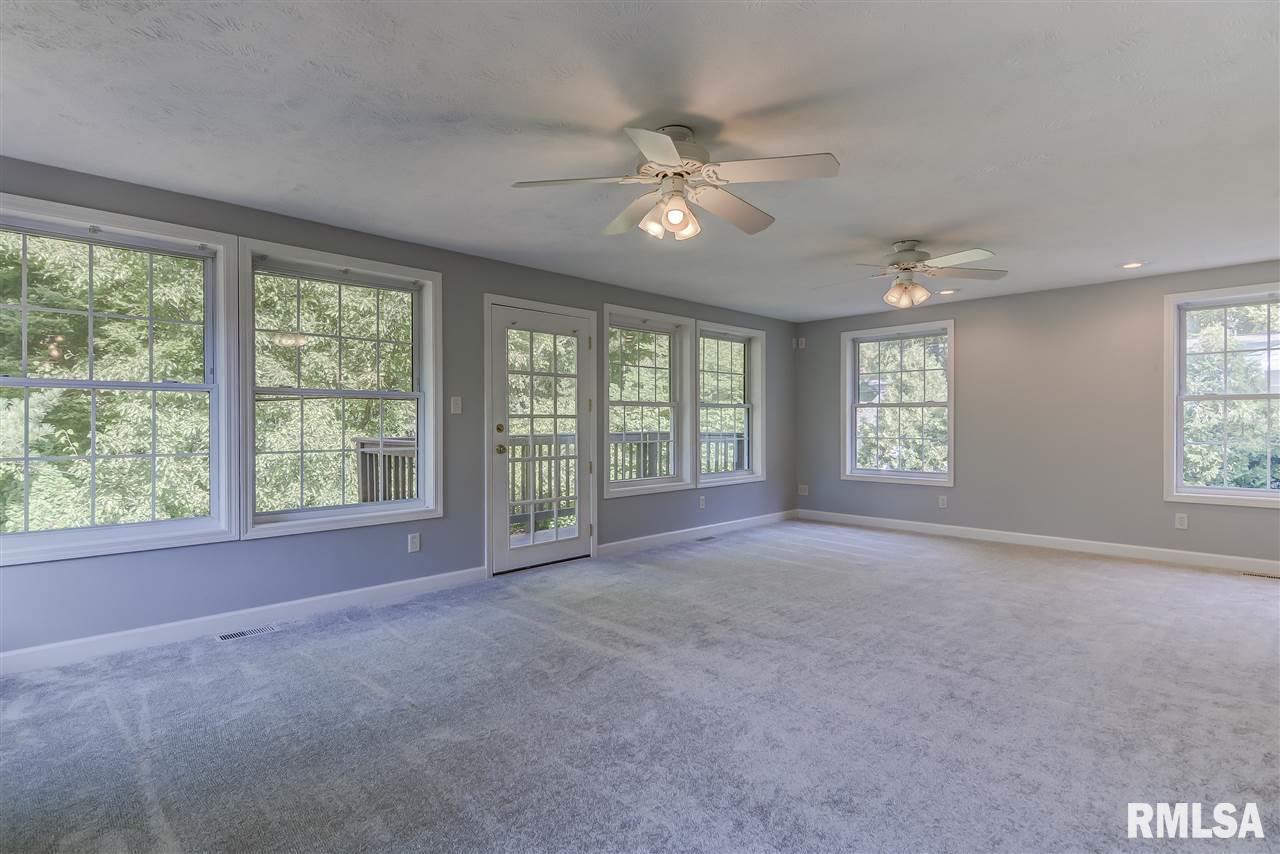 1831 South Illini Road Springfield, IL 62704 - Photo 18 of 32