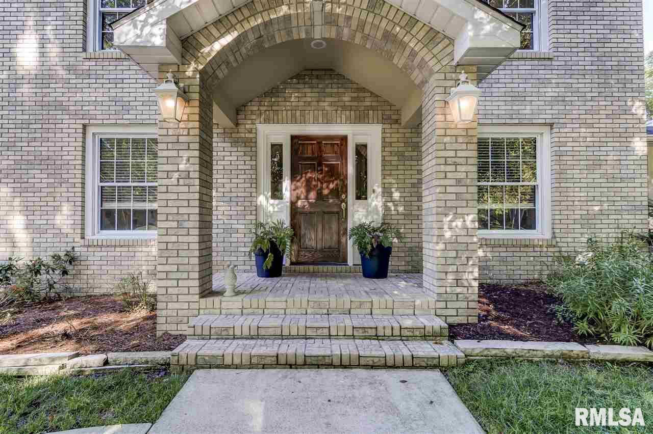 1831 South Illini Road Springfield, IL 62704 - Photo 2 of 32