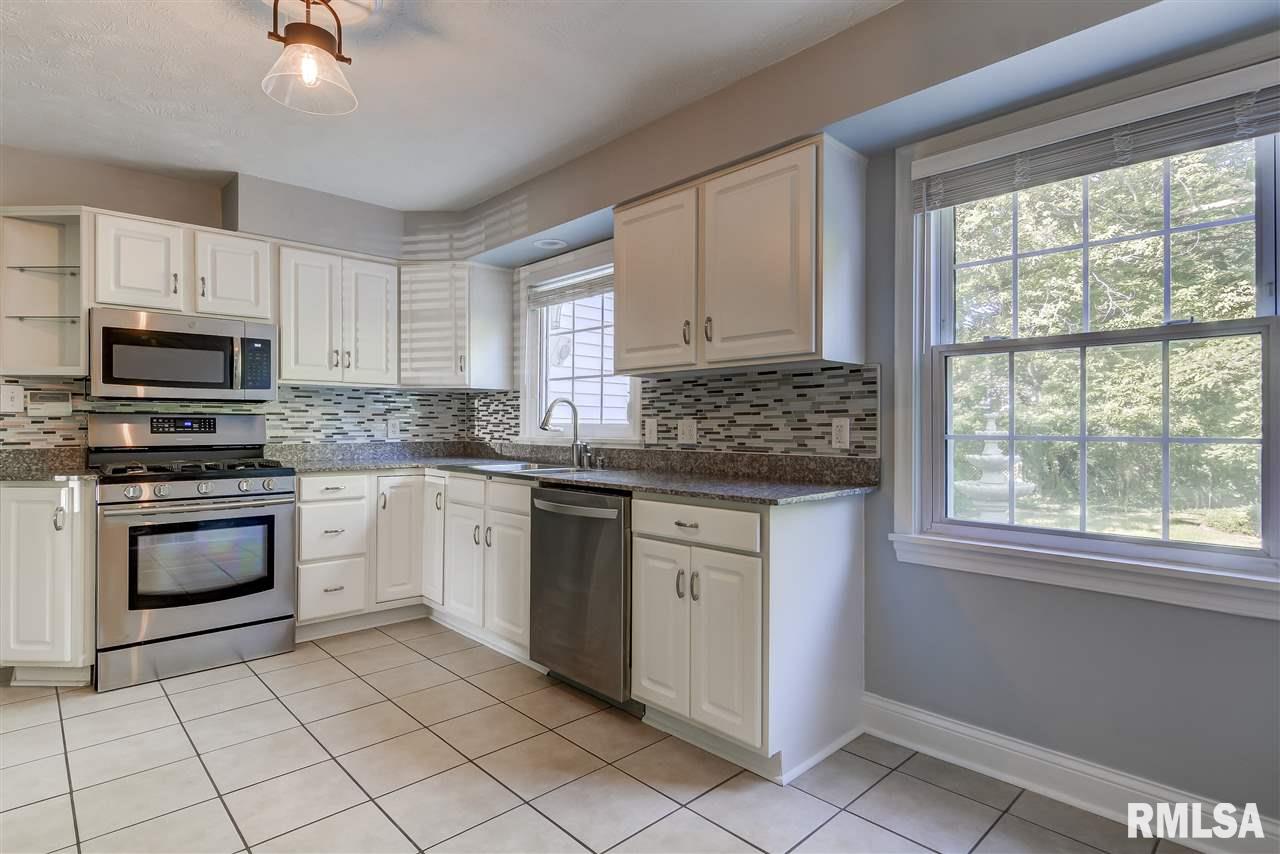 1831 South Illini Road Springfield, IL 62704 - Photo 25 of 32