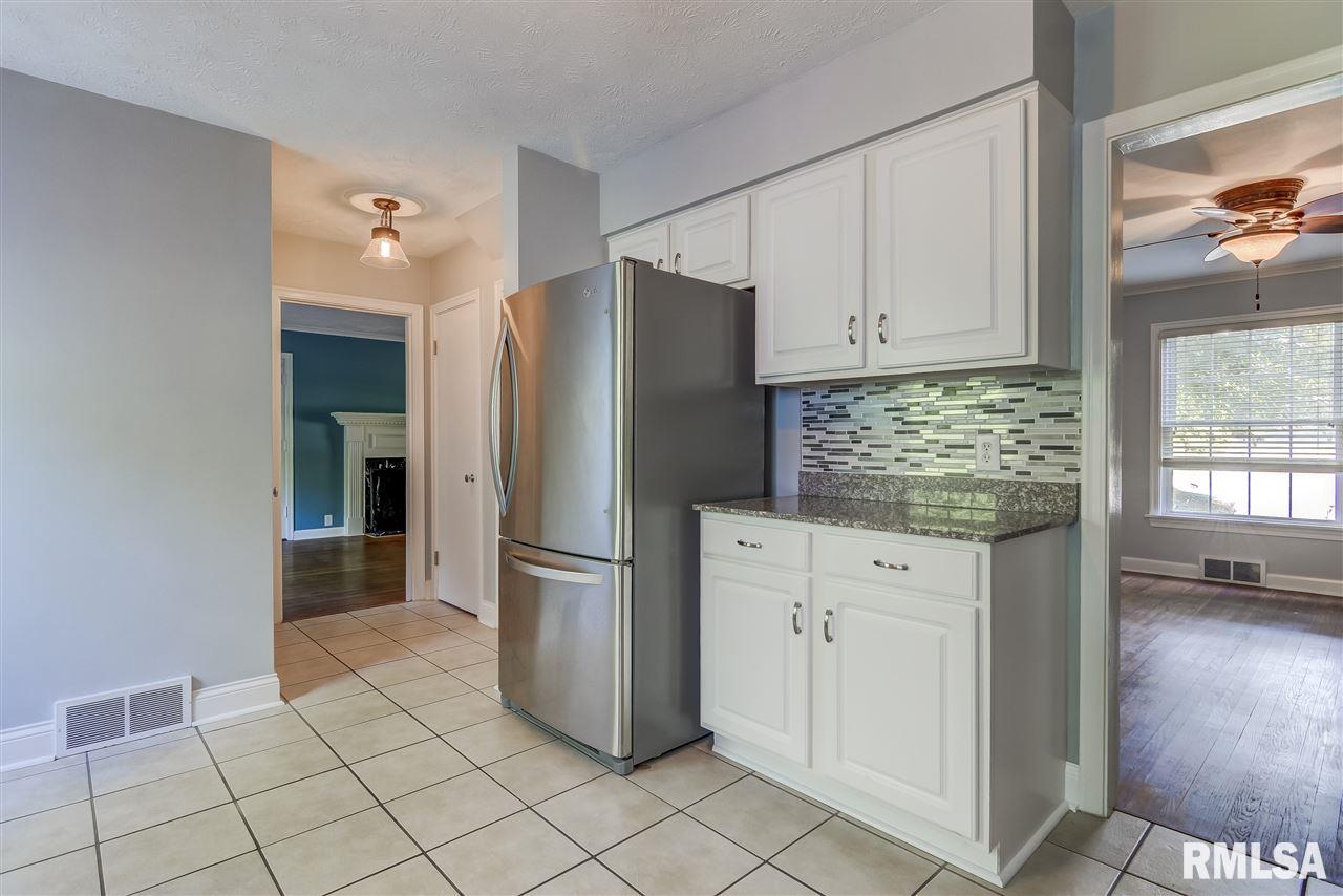 1831 South Illini Road Springfield, IL 62704 - Photo 27 of 32