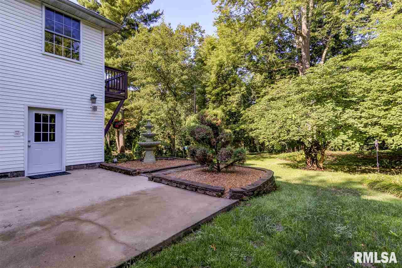 1831 South Illini Road Springfield, IL 62704 - Photo 3 of 32