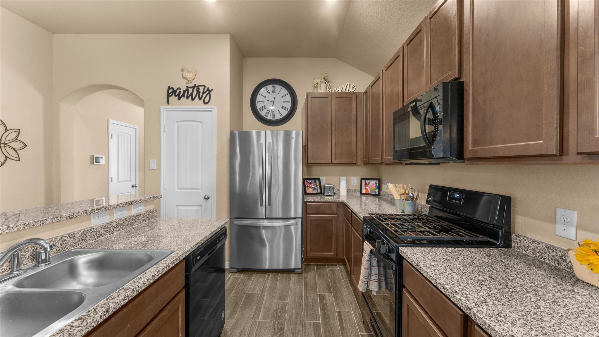 14105 Kamilia Road Conroe, TX 77306 - Photo 11 of 35 Gallery Image 11