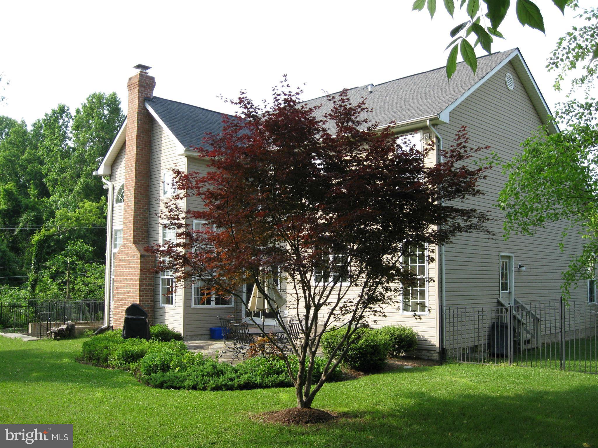 601 Havenhill Road Edgewater, MD 21037 - Photo 5 of 20 Exterior (Rear)